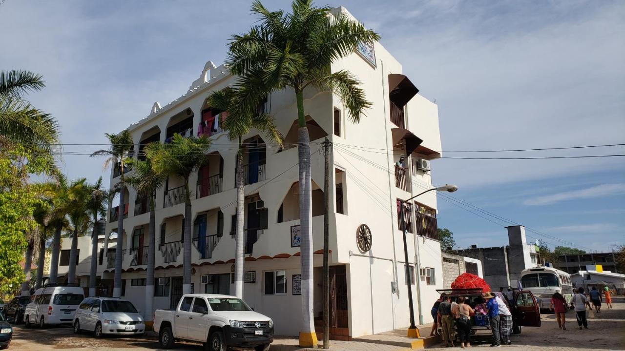 瓜亚比托斯 La Rienda Guayabitos酒店 外观 照片